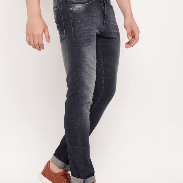 Mid rise light washed denim - Image 2